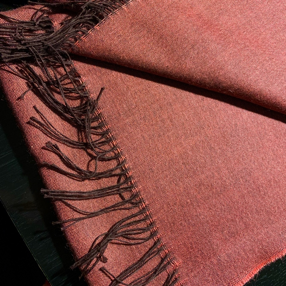 Hugo Boss Baby Alpaca Silk Throw Shawl Scarf BNWOT Made in Peru